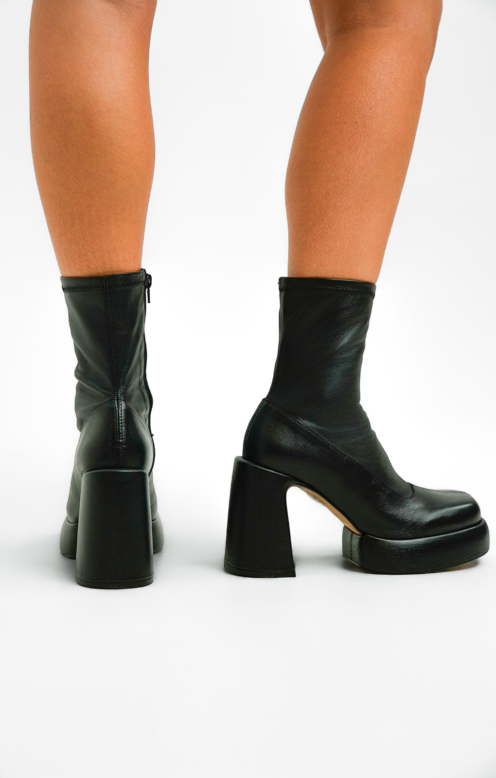 Topshop Hannah Premium Leather Platform Ankle Boot In Black