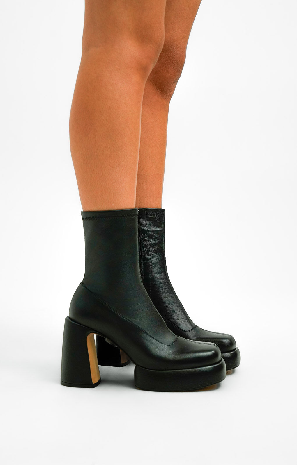 Topshop Hannah Premium Leather Platform Ankle Boot In Black
