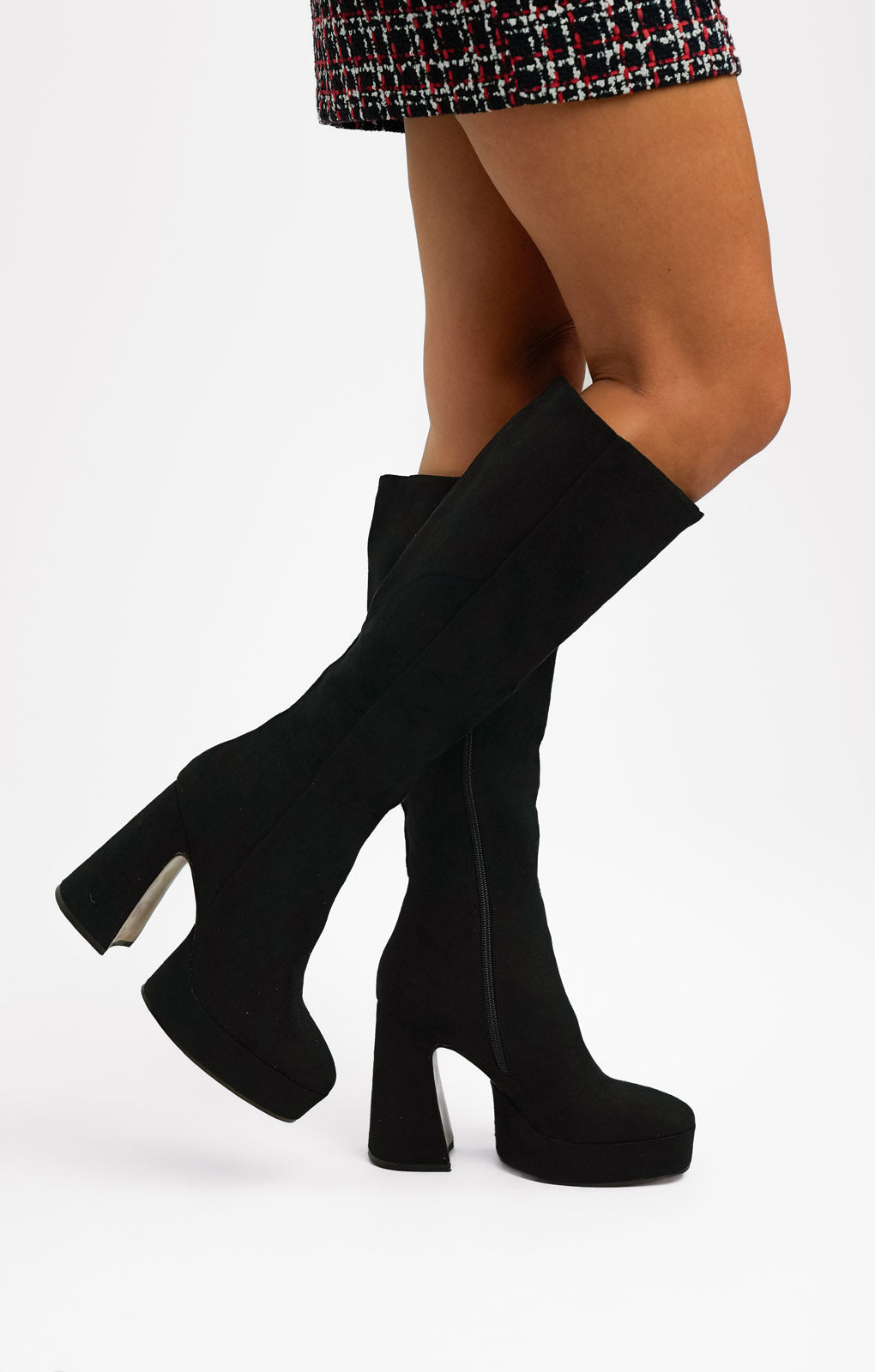 ASOS DESIGN Capri Platform Knee Boots In Black