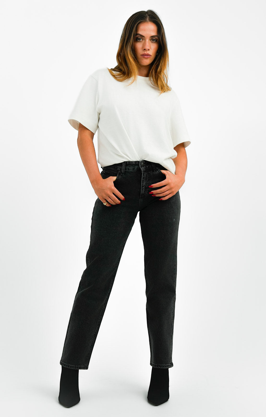 Lee Rider Classic Straight Fit Jean In Washed Black