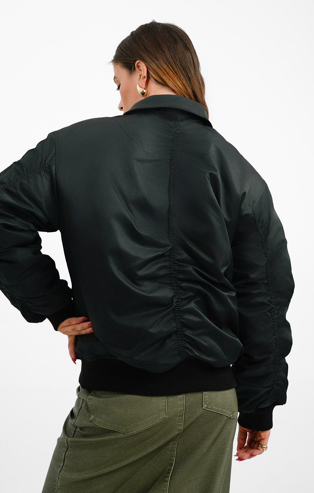 Wrangler Bomber Jacket With Collar And Ruching Detail In Black