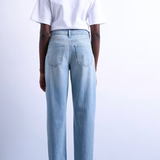 Topshop Original High Rise Mom Jeans In Bleach