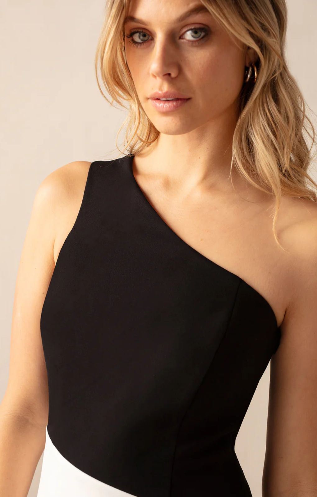 Ro&Zo Sofia Mono Stripe One Shoulder Maxi Dress