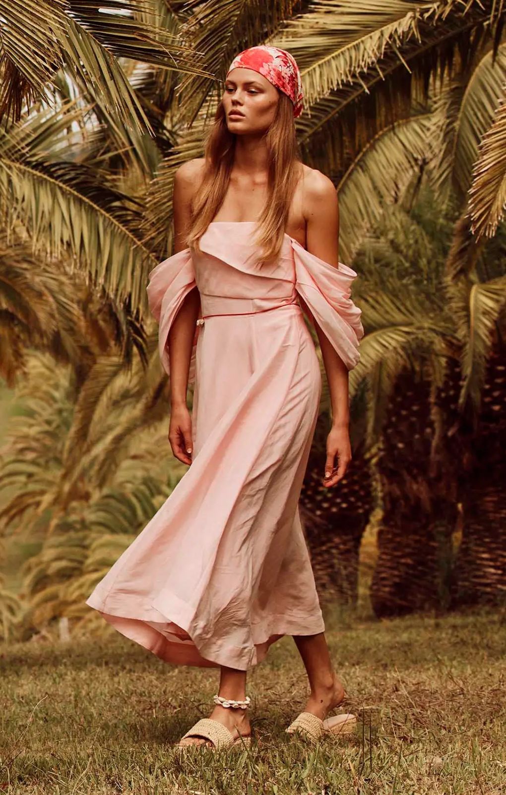 Talulah Dahlia Blush Midi Dress