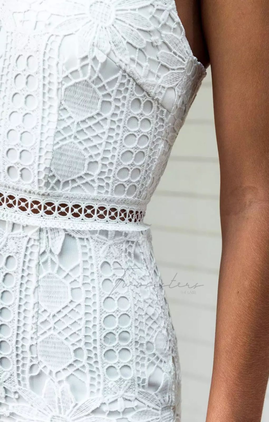 TwoSisters The Label Izzy White Midi Dress