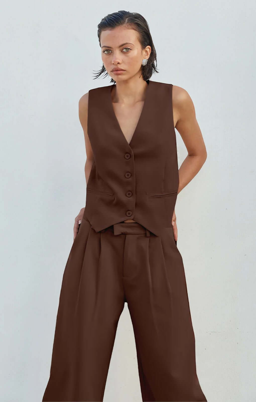 Seven Wonders Winslet Vest in Chocolate