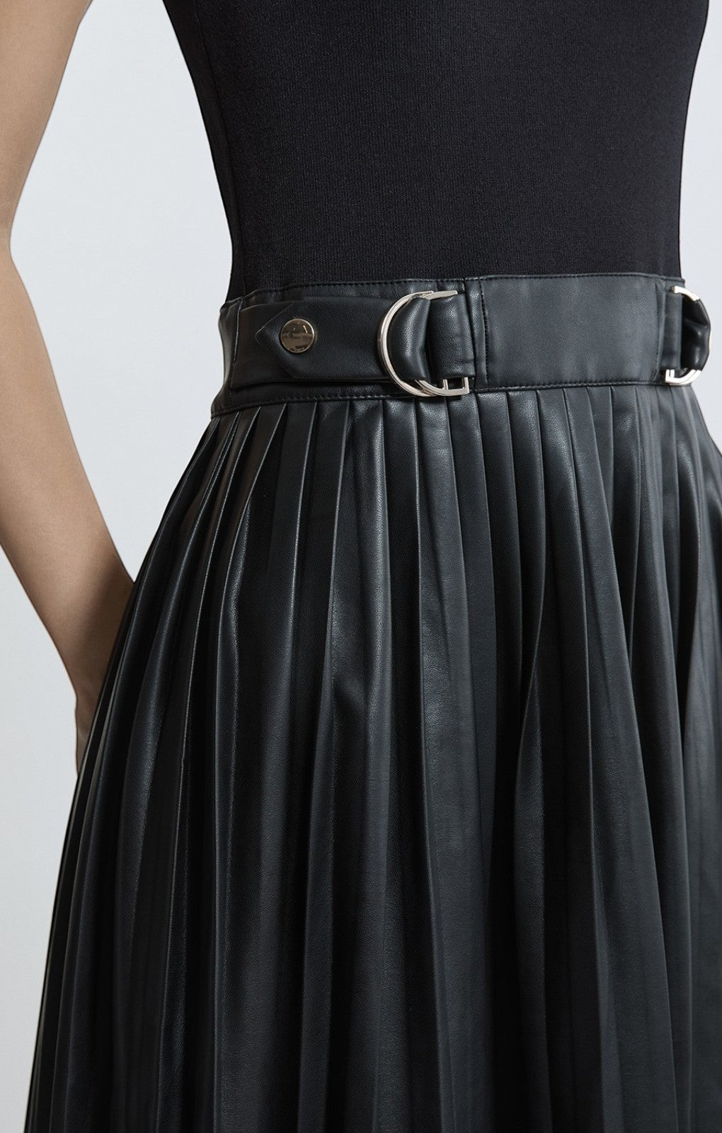 Karen Millen Black Knitted Midi Dress With Pu Detailing