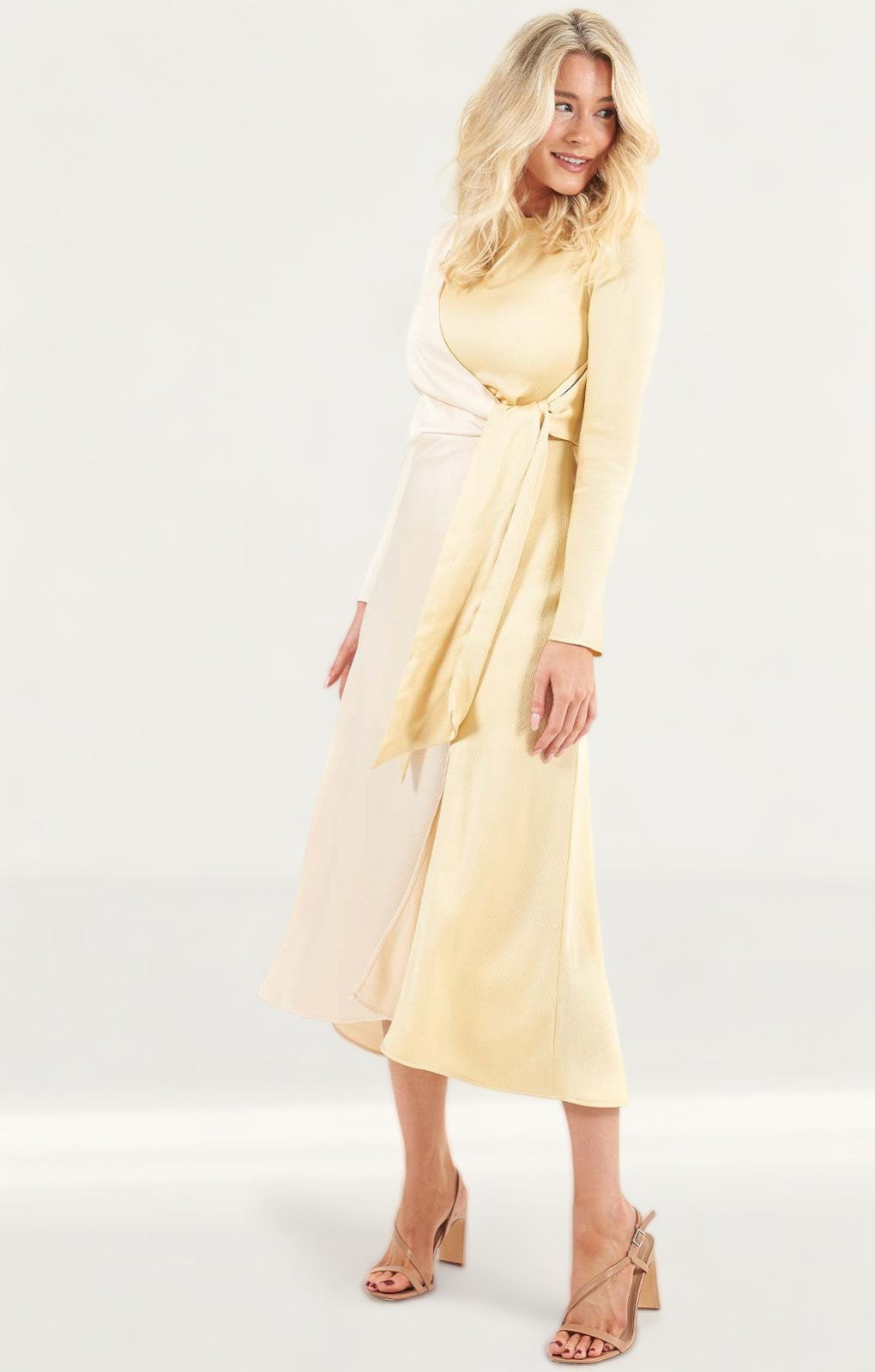 C/Meo Collective Opposite Sides Long Sleeved Midi Dress