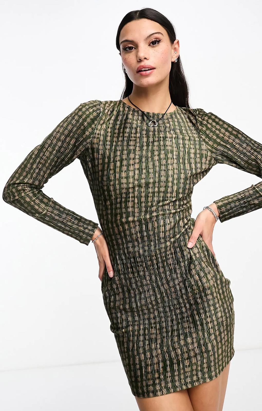 Daisy Street Long Sleeve Dress In Check Plisse Velvet – dresses by Daisy Street, available to rent from Hirestreet