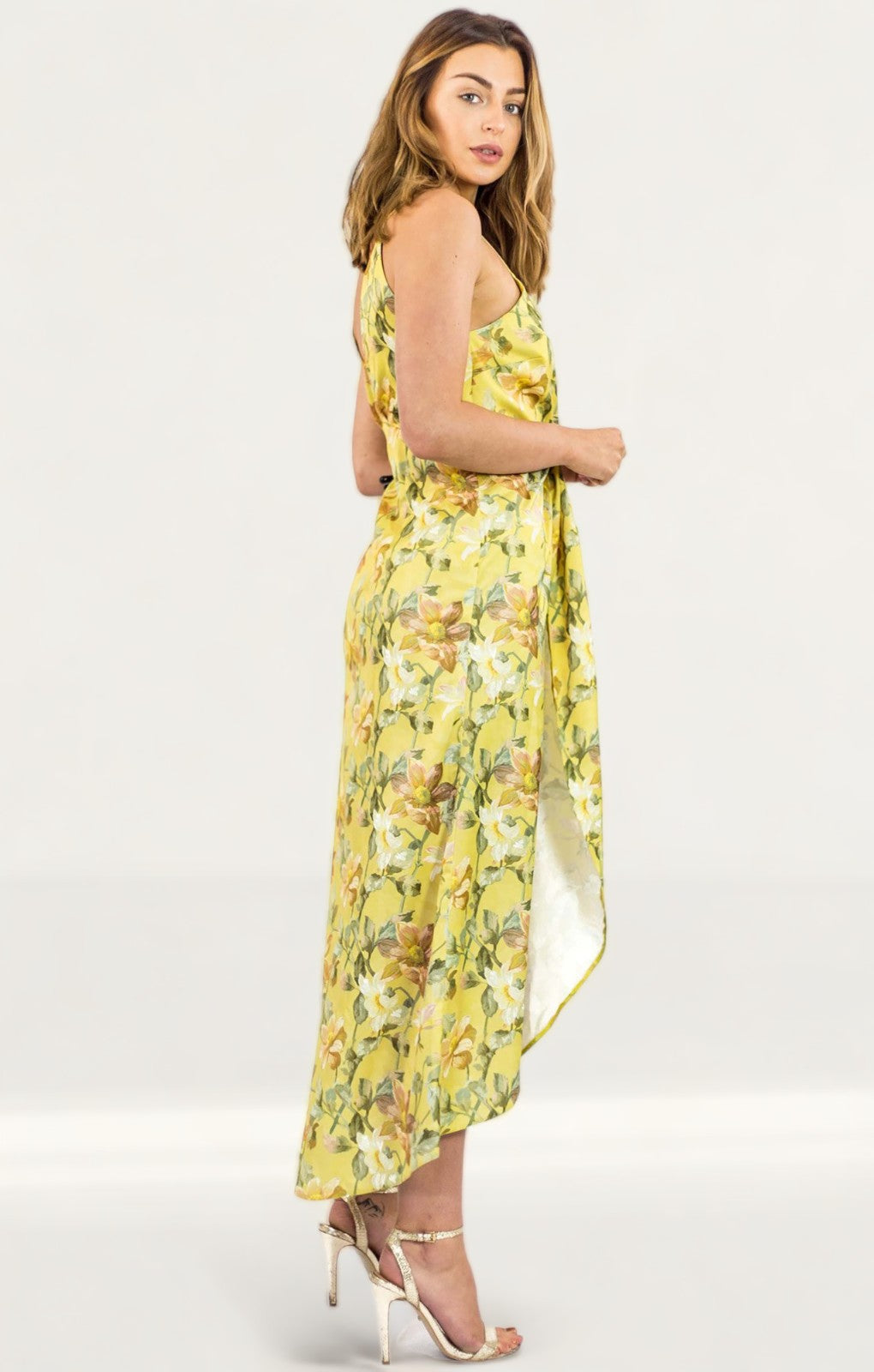 Hope & Ivy Yellow Twist Front Floral Cami Dress