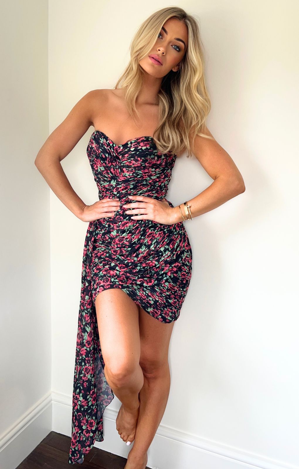 Lavish Alice Rose Print Pleated Chiffon Sweet Heart Mini Dress