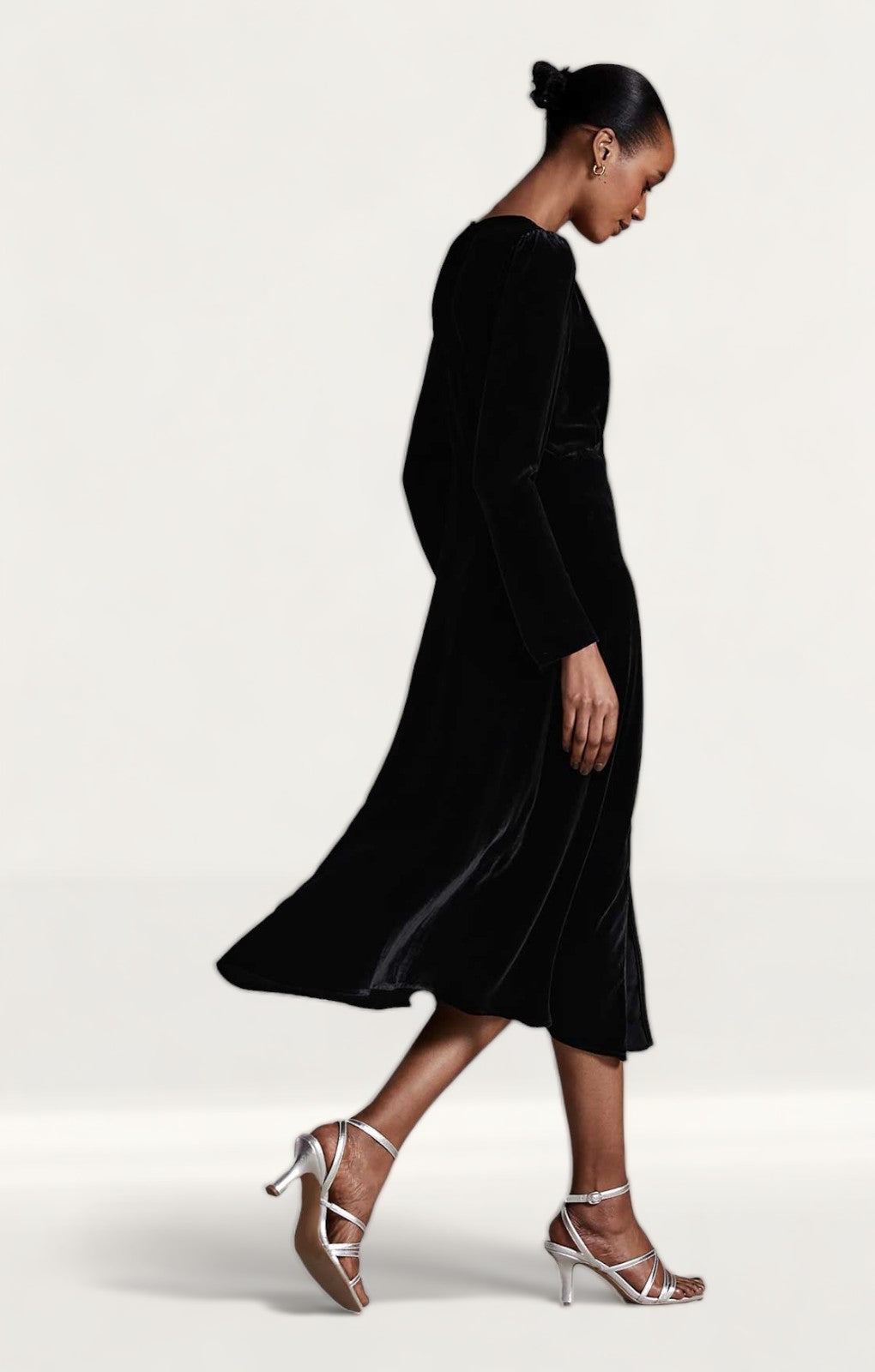 Rent M S X Ghost Velvet Button Through Midi Hirestreet