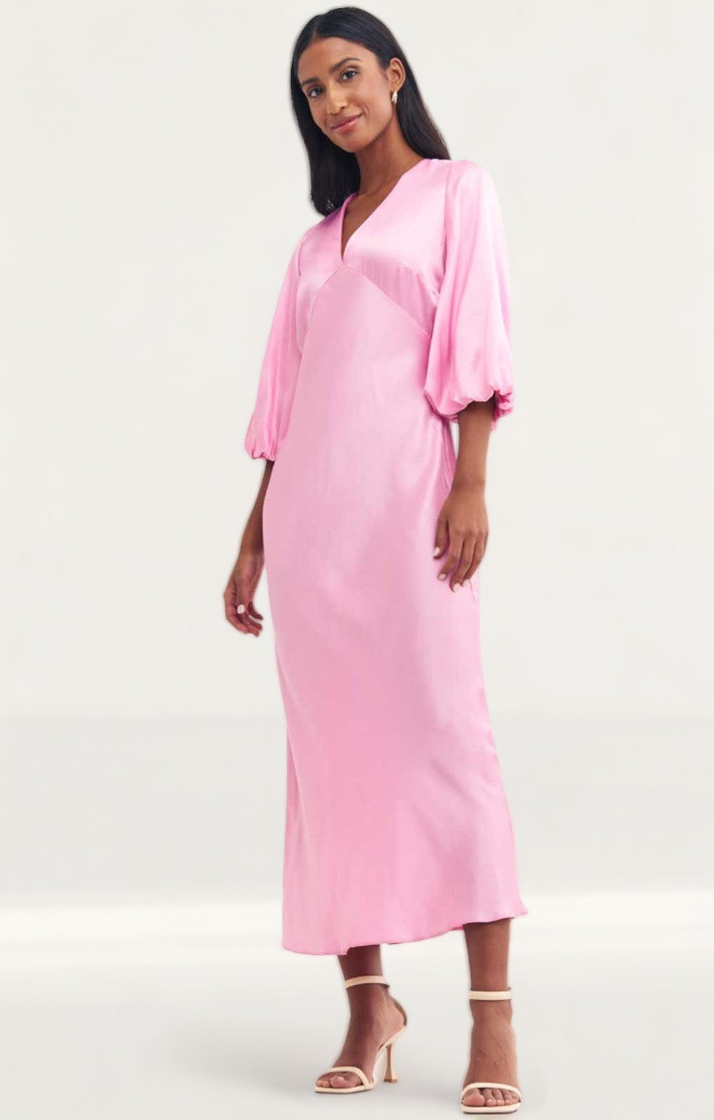 Nobody's Child Ciara V Neck Dress in Pink product image