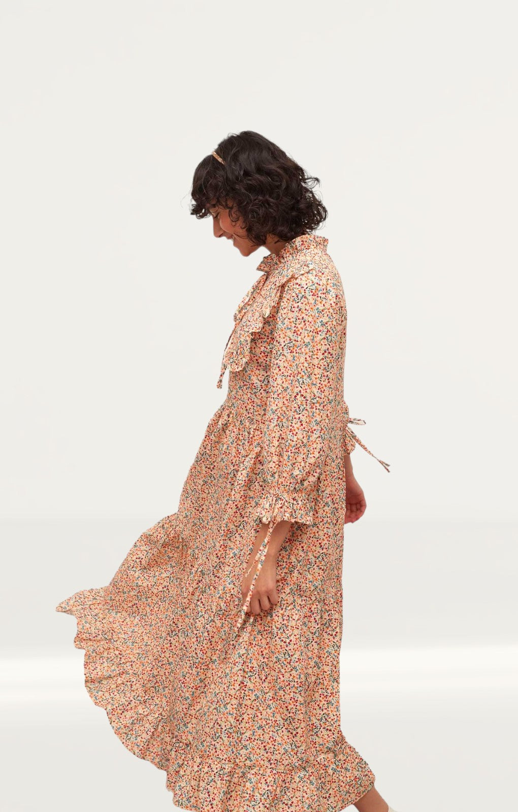 Nobody's Child Multi Ditsy Floral Shellie Midi Dress