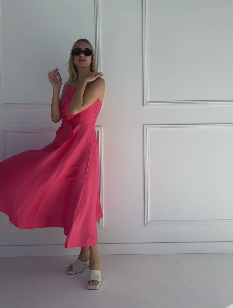 Talulah Camellia Calypso Coral Midi Dress