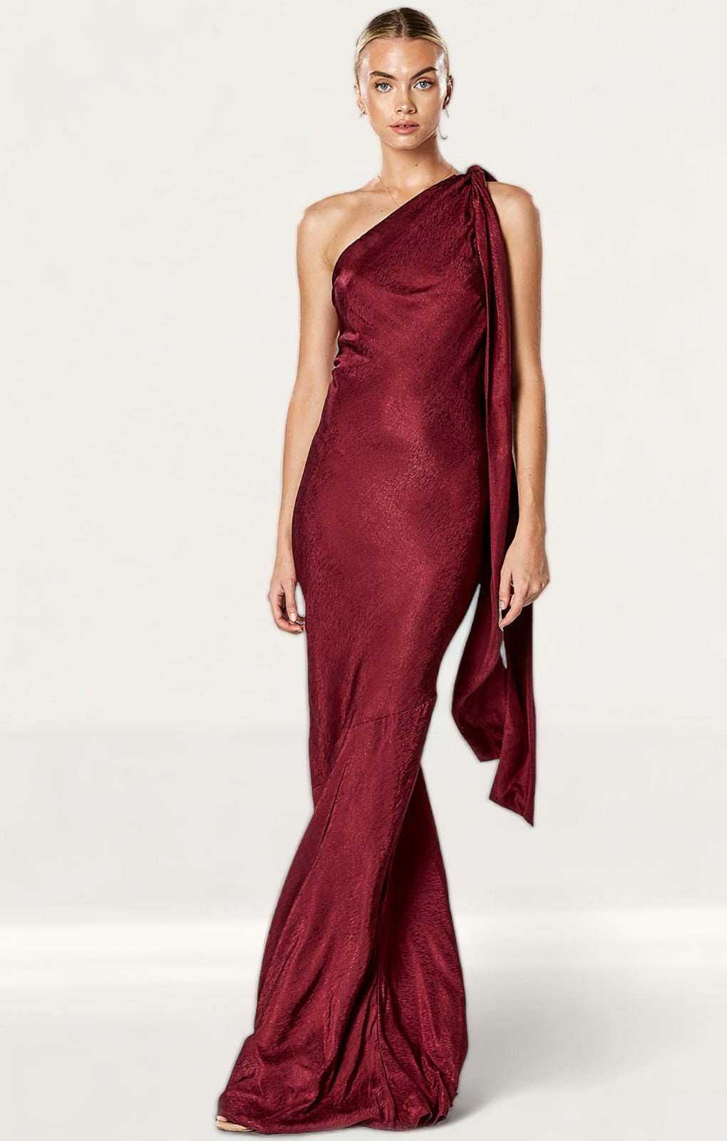 Winona Petite Wine Virtue Maxi Dress